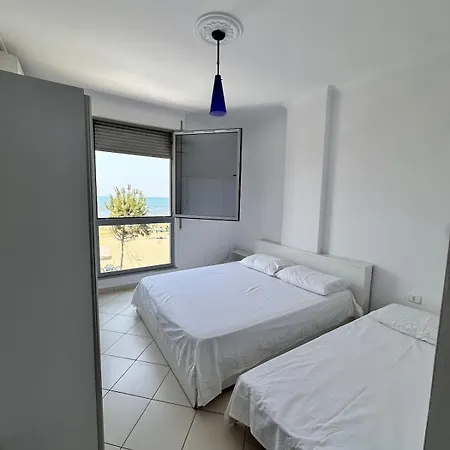 Apartment Just And Your Vacation *